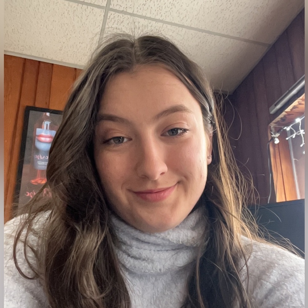Meet your Posher, Nicole
